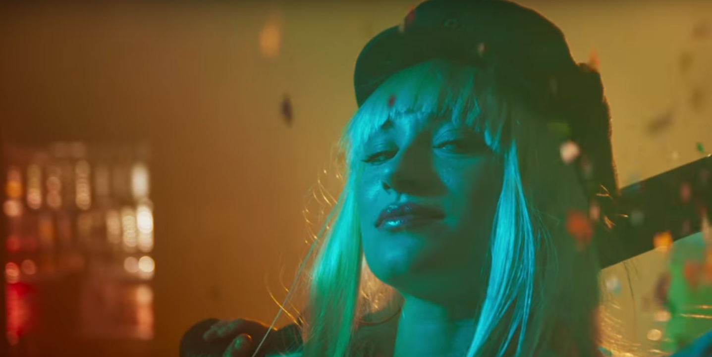 Beauty makeup Jeanne Rouc-Coté, Vidéoclip Simon Kinsbury, director Cassandre Émanuel